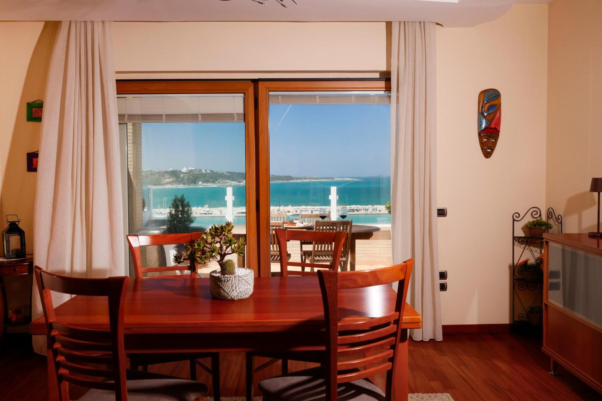 L'Attico Sul Mare - Exclusive Penthouse, Vieste Oda fotoğraf